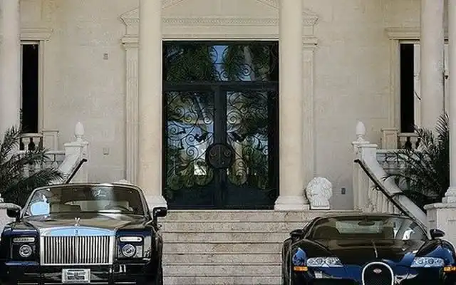 Tại sao nhà giàu Nhật không khoe của?